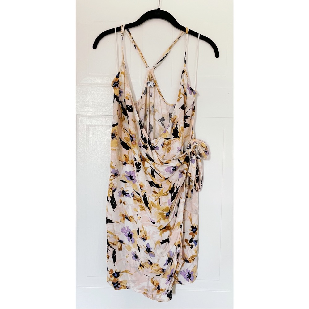 O’NEILL wrap dress